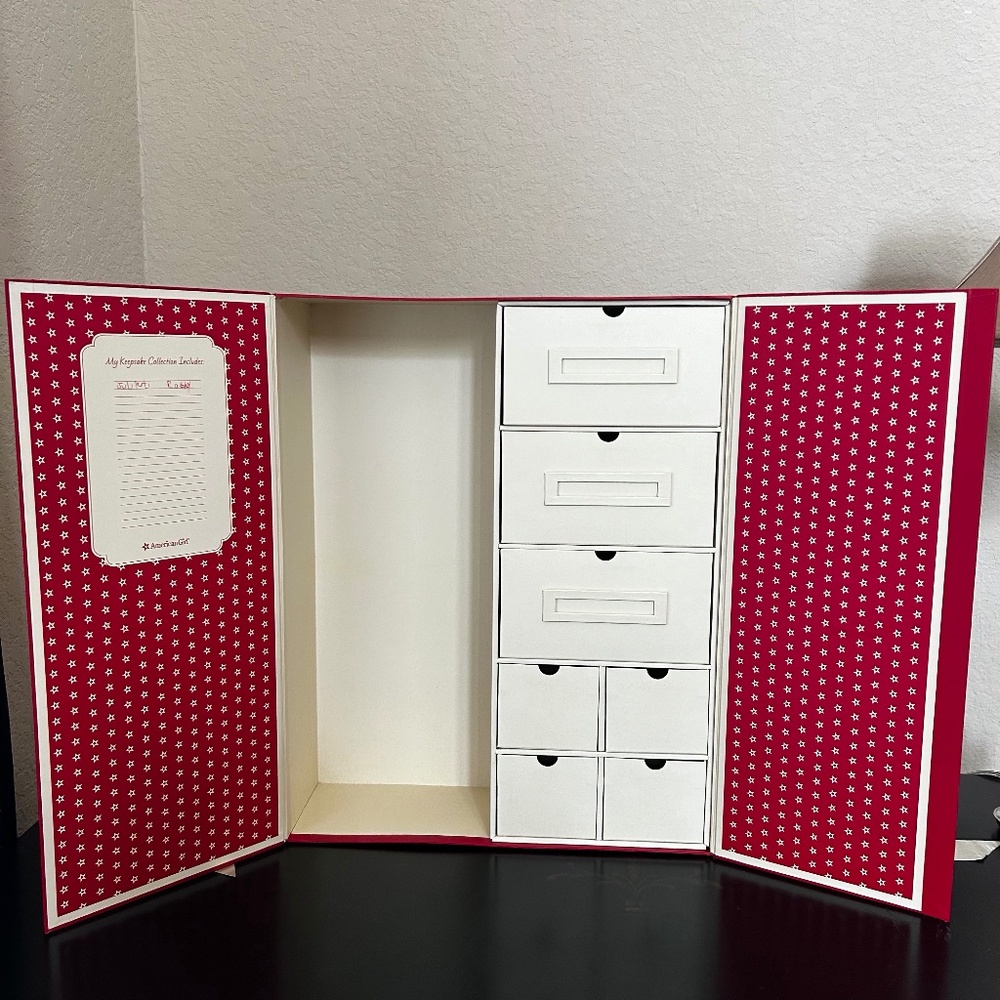 American Girl Doll Red Keepsake Box (RETIRED)